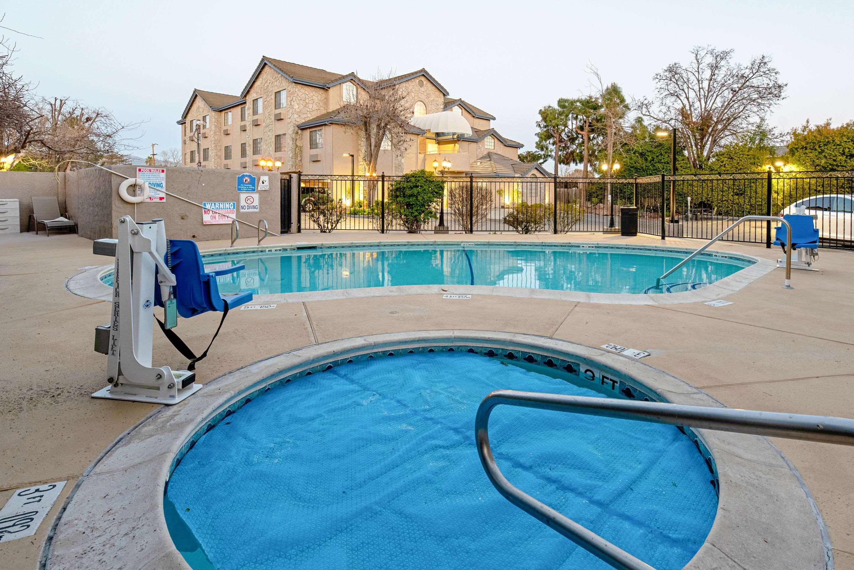 Clarion Inn Silicon Valley Сан-Хосе Экстерьер фото