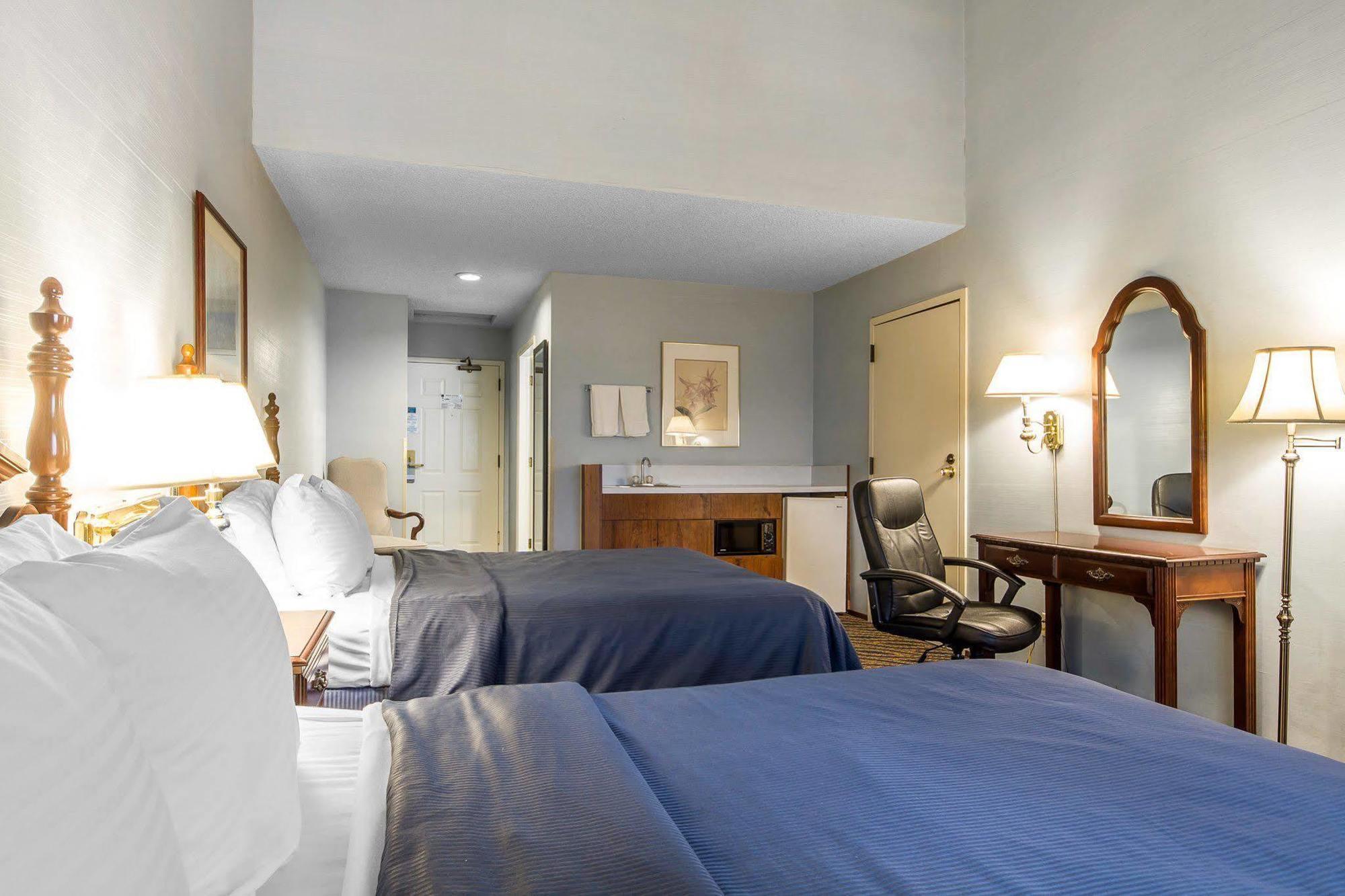 Clarion Inn Silicon Valley Сан-Хосе Экстерьер фото